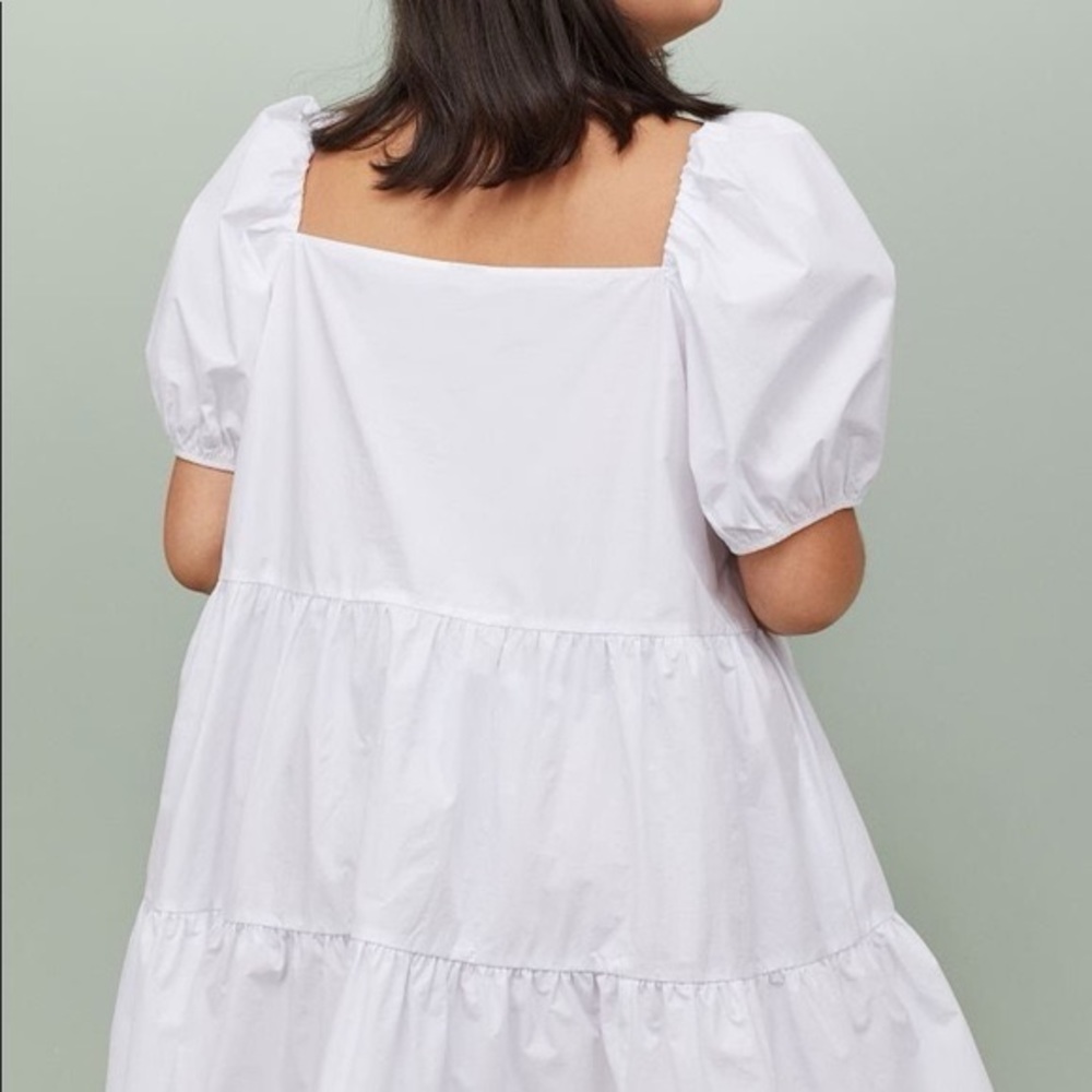 H&M Puff-Sleeve Dress